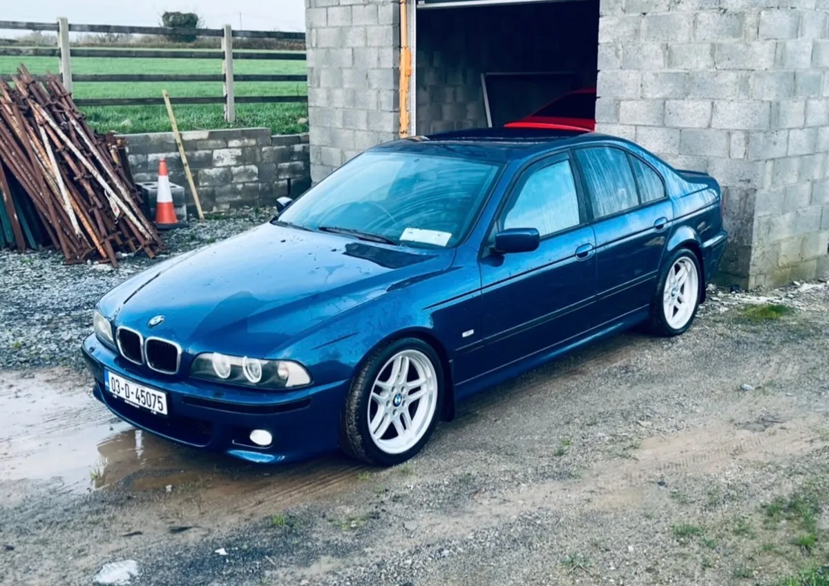 BMW 5-Series 2003 - Image 1