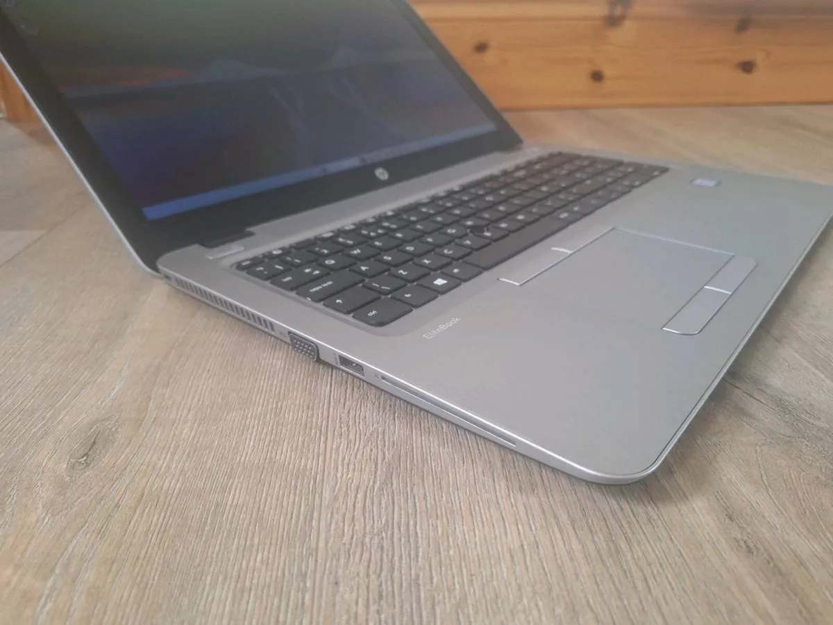 HP Elitebook 850 - Image 2