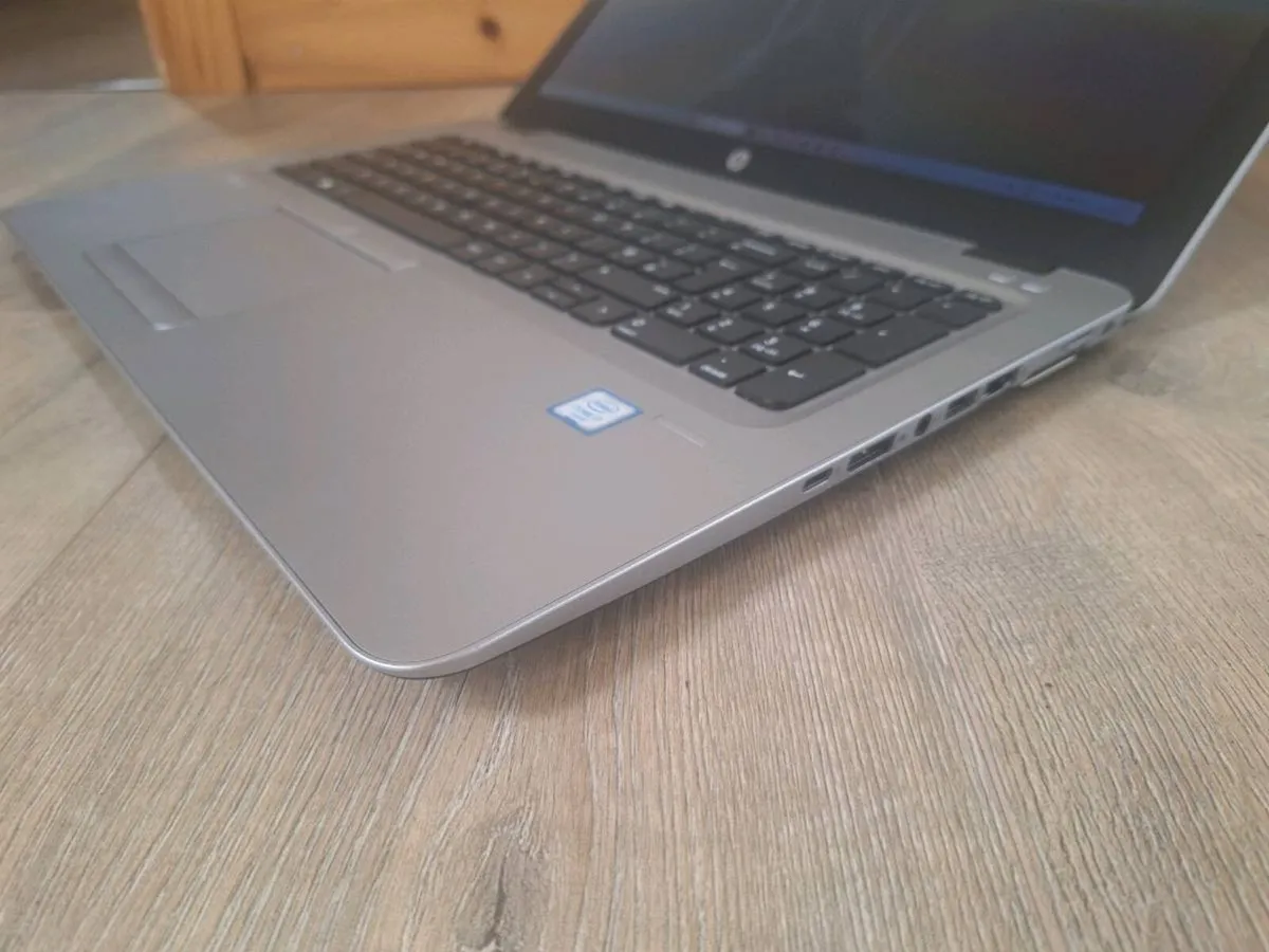 HP Elitebook 850 - Image 3