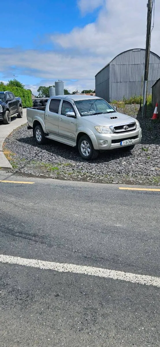 Toyota hilux - Image 1