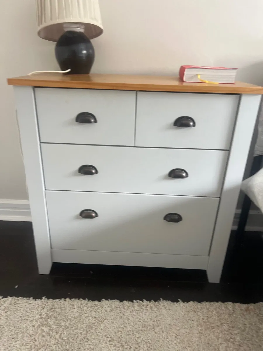 Wooden drawer unit - Image 1
