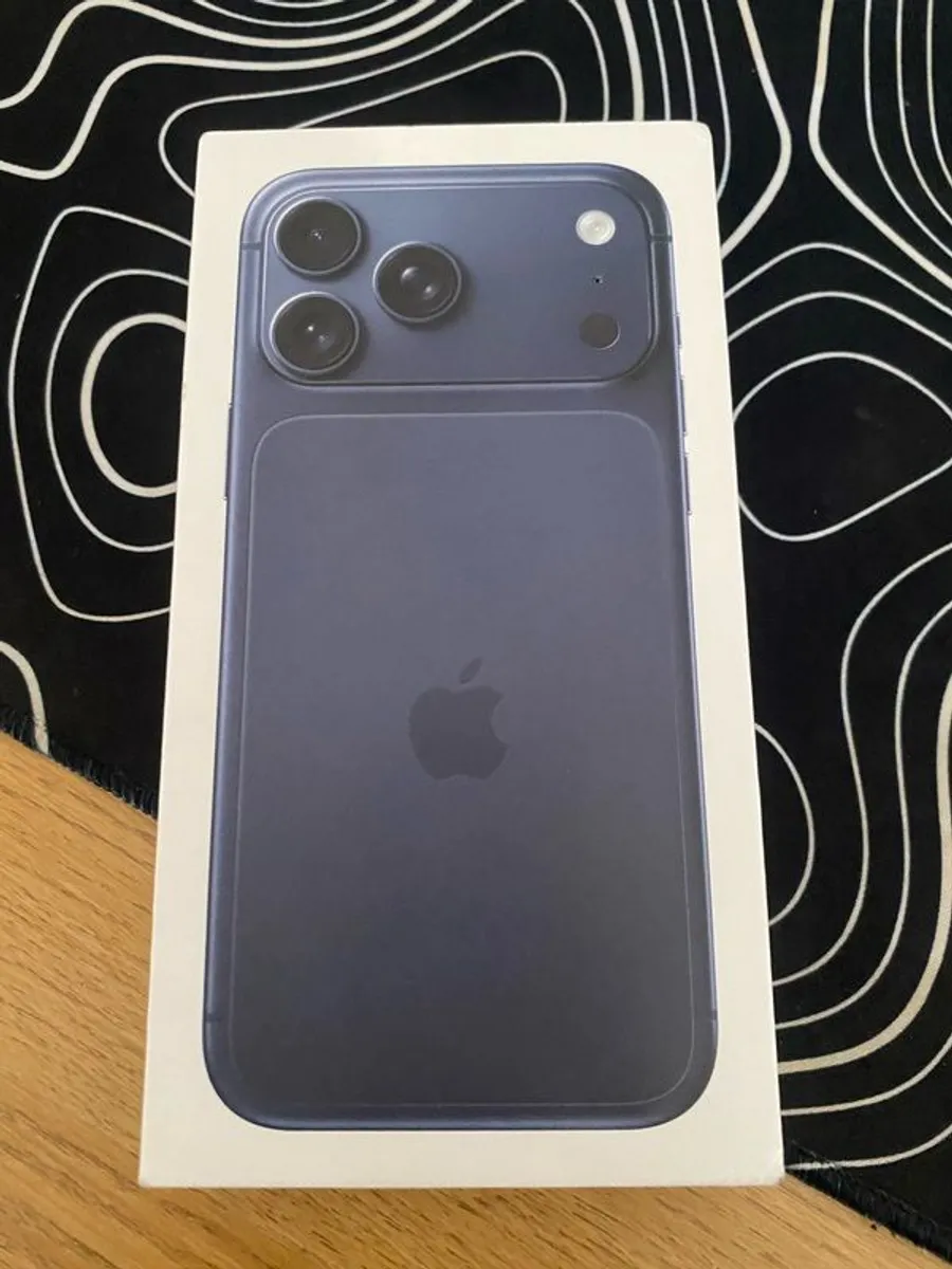 Iphone 17 Pro Max Replica - Image 1