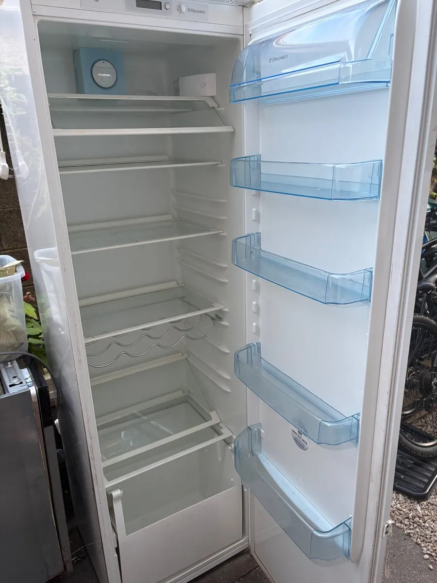 Larder fridge - Image 2