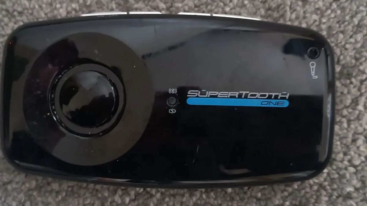 Bluetooth Handsfree Speakerphone - Image 1