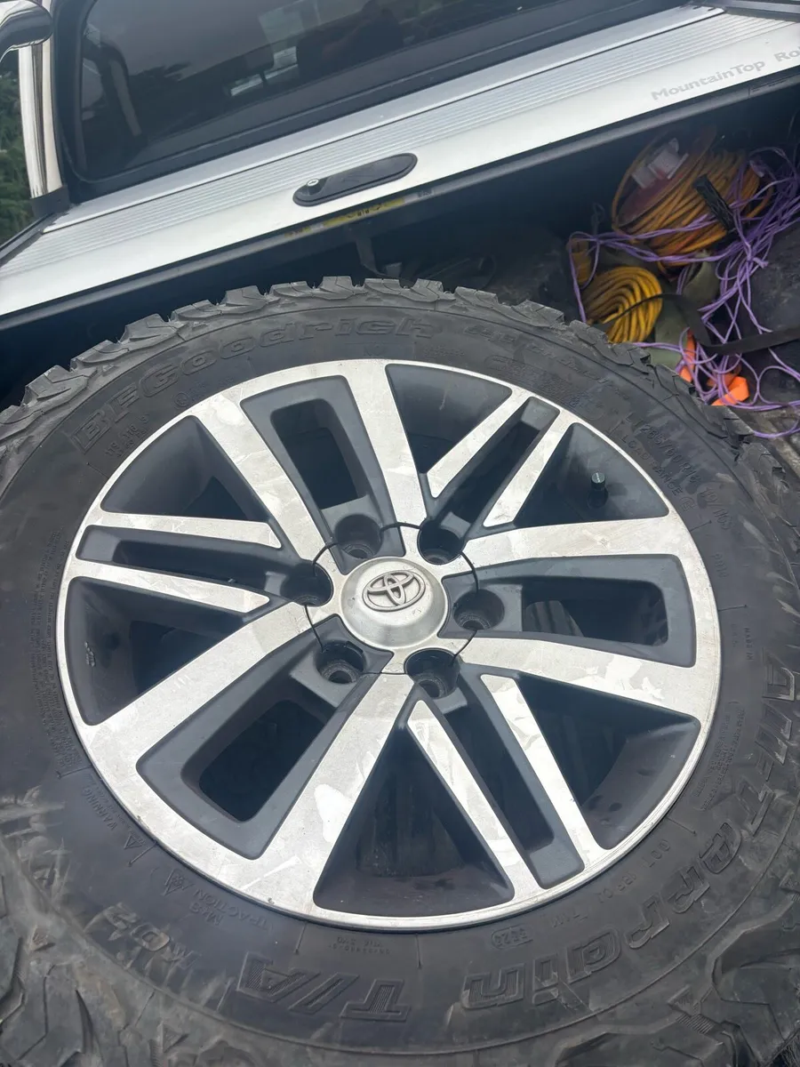Hilux alloys - Image 2