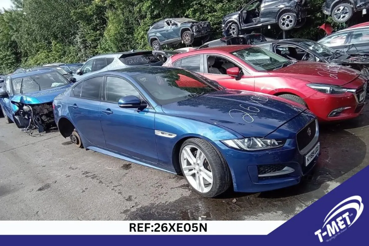 2015 JAGUAR XE BREAKING FOR PARTS - Image 3