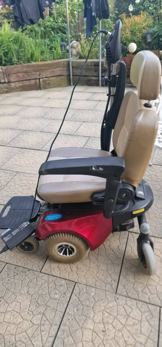 Accessibility chair - Image 3