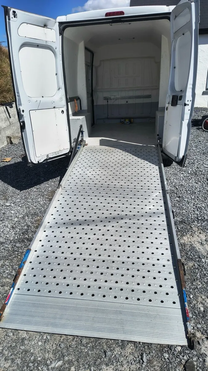 Vauxhall movano - Image 4