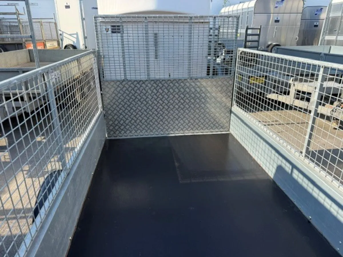 T10110 Demo P8e 8' x 4'9'' x 52" Ramp Ifor William - Image 3