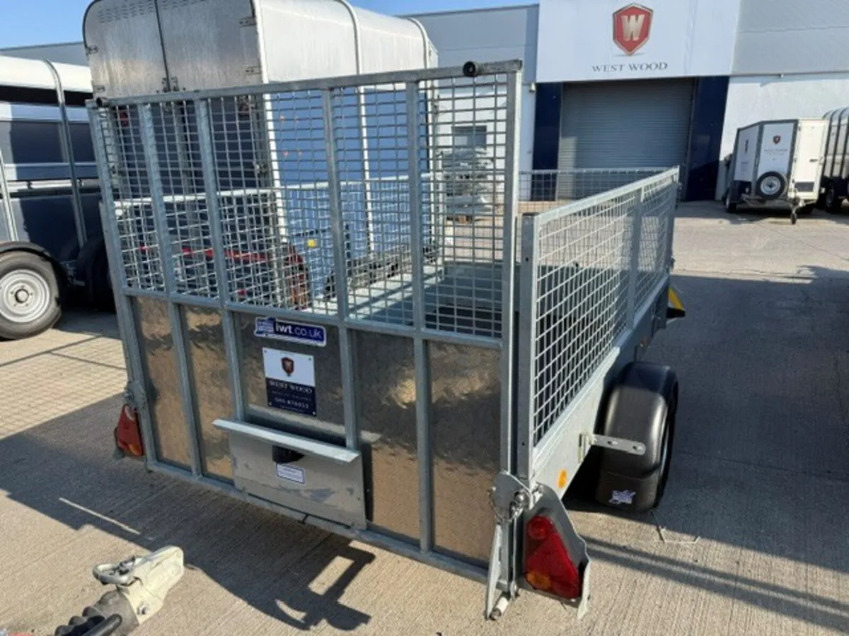 T10110 Demo P8e 8' x 4'9'' x 52" Ramp Ifor William - Image 2