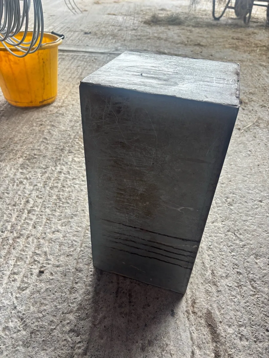 Steel Feed Pots - Image 2
