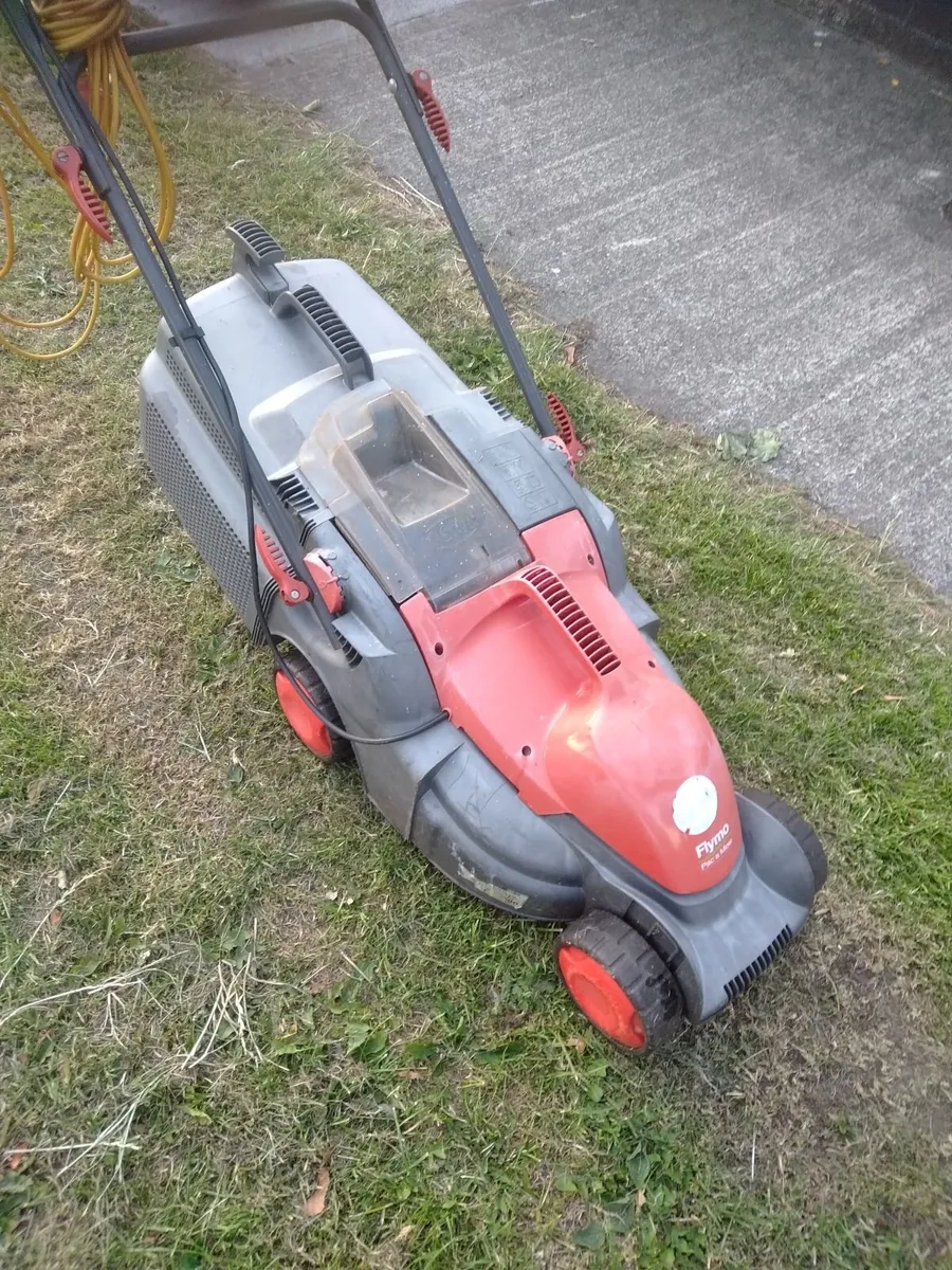 Electric Lawnmower - Image 1