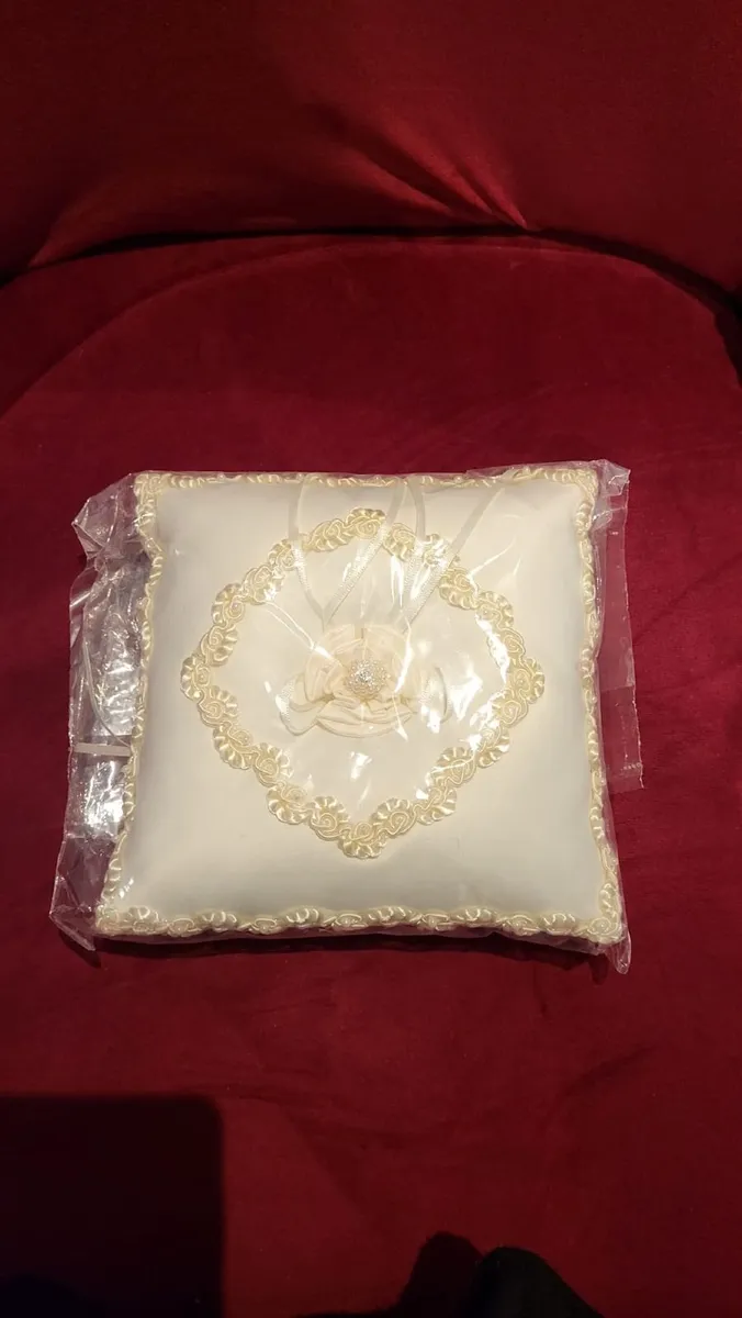 Wedding Ring Cushion - Image 1