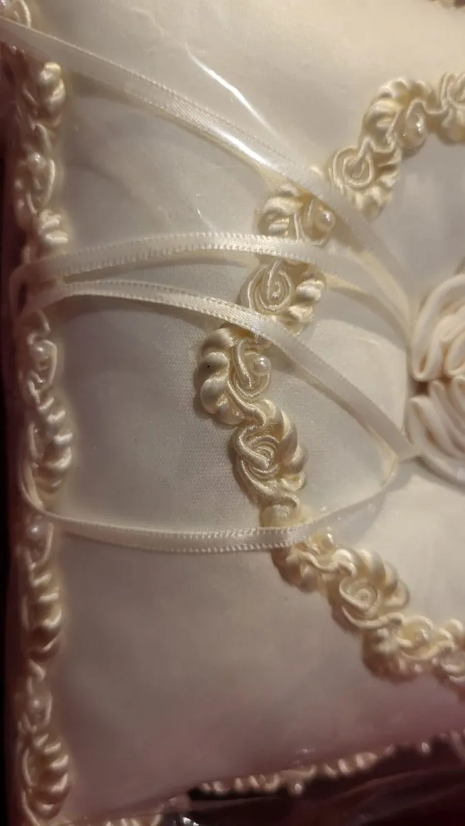 Wedding Ring Cushion - Image 4