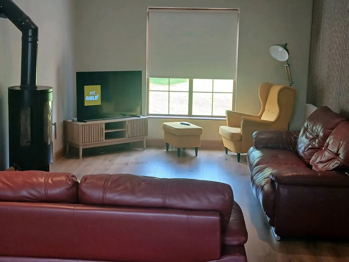 Holiday home - Image 2