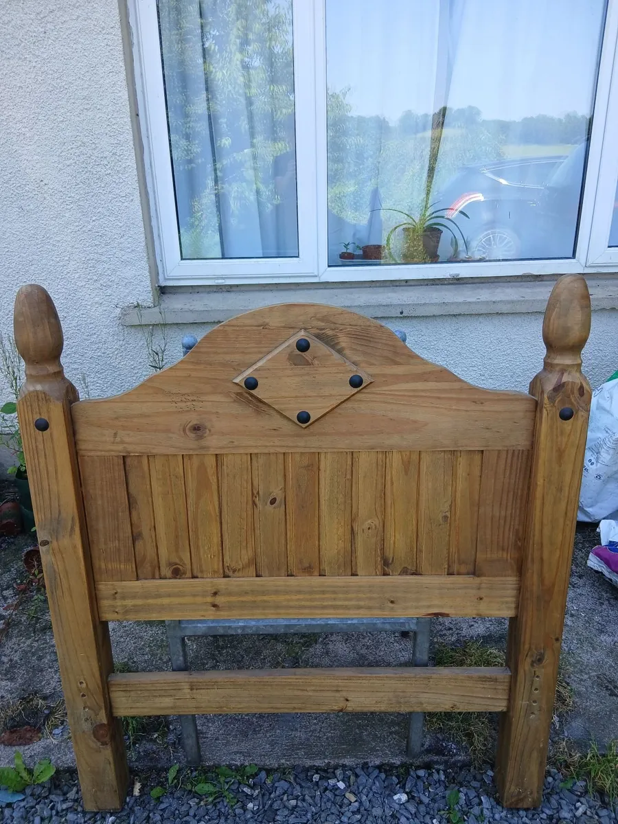 Mexican Pine Corona single bed - Image 3