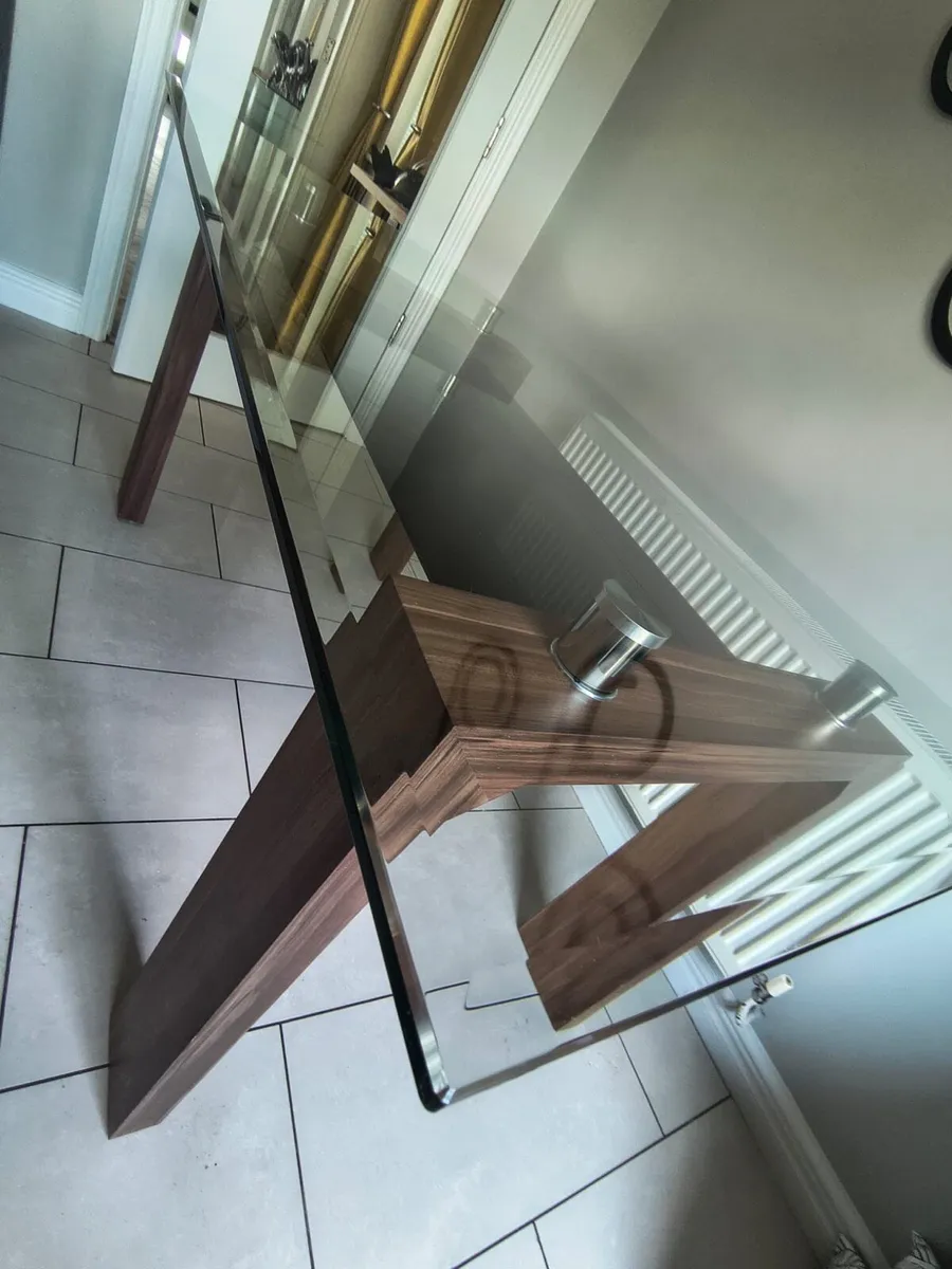 Glass top classic living room table. - Image 3