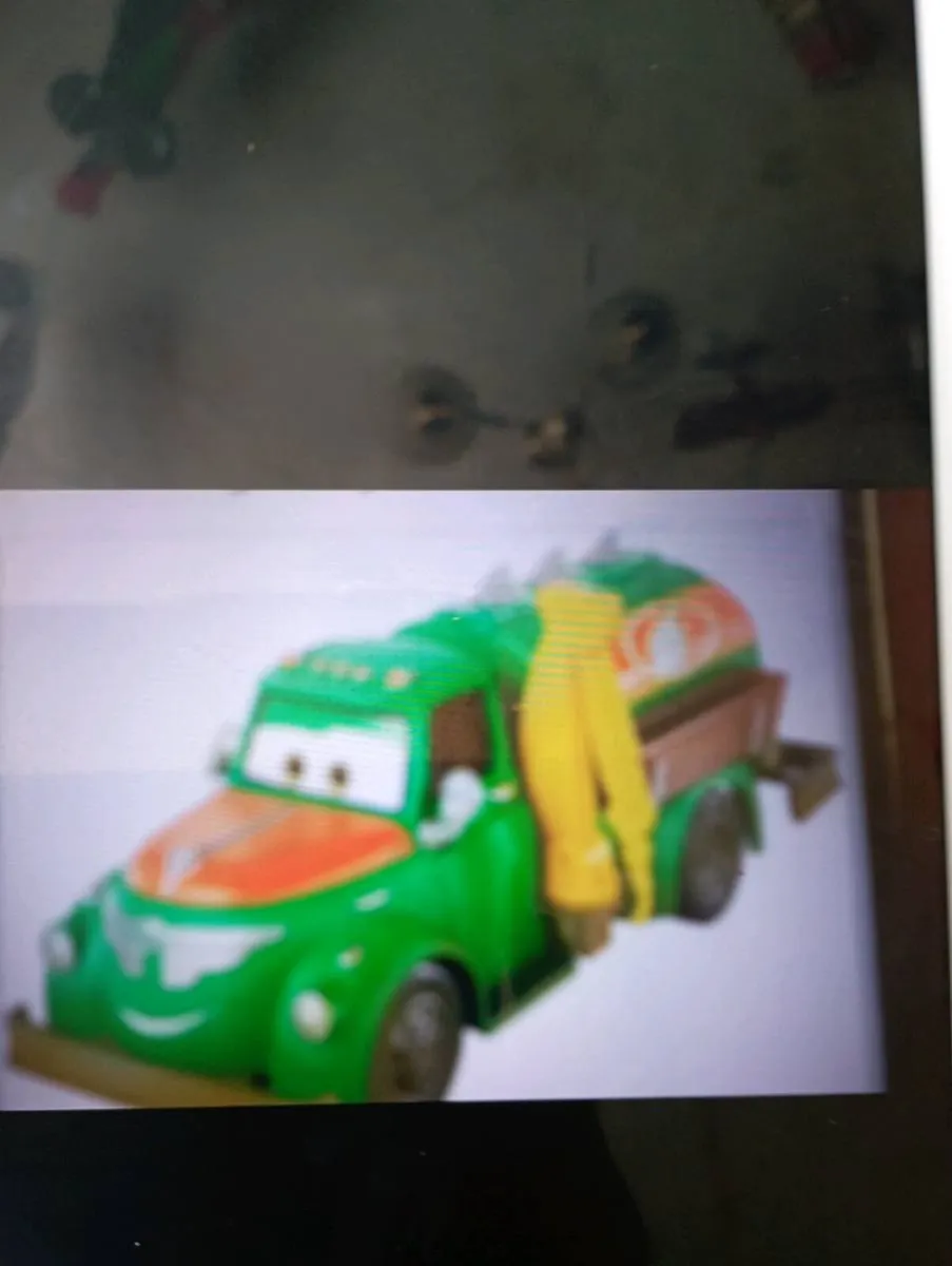 DISNEY PIXAR PLANES CHUG FIRE & RESCUE DIE-CAST MO - Image 2