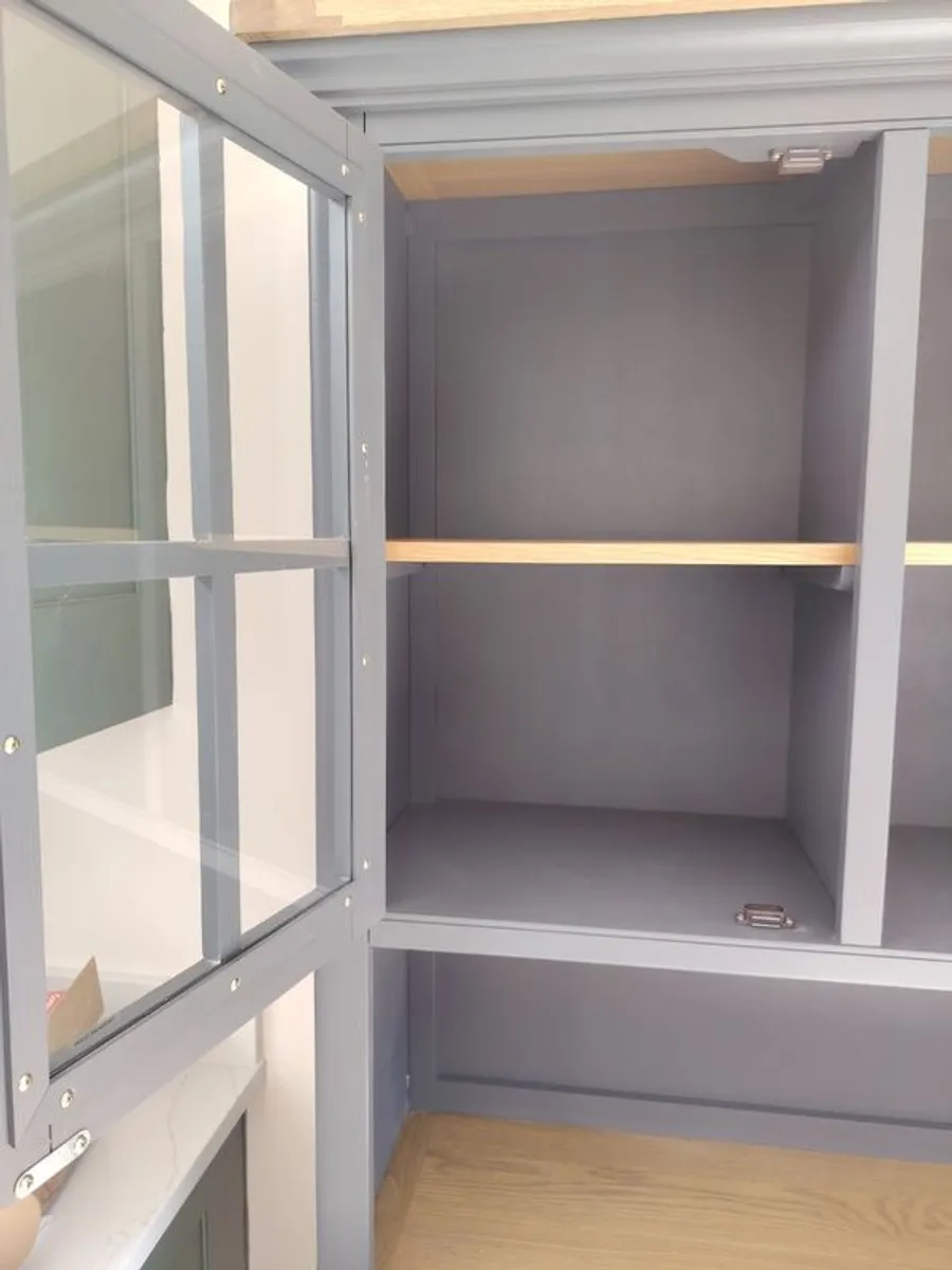 Kitchen Cabinet - Image 3