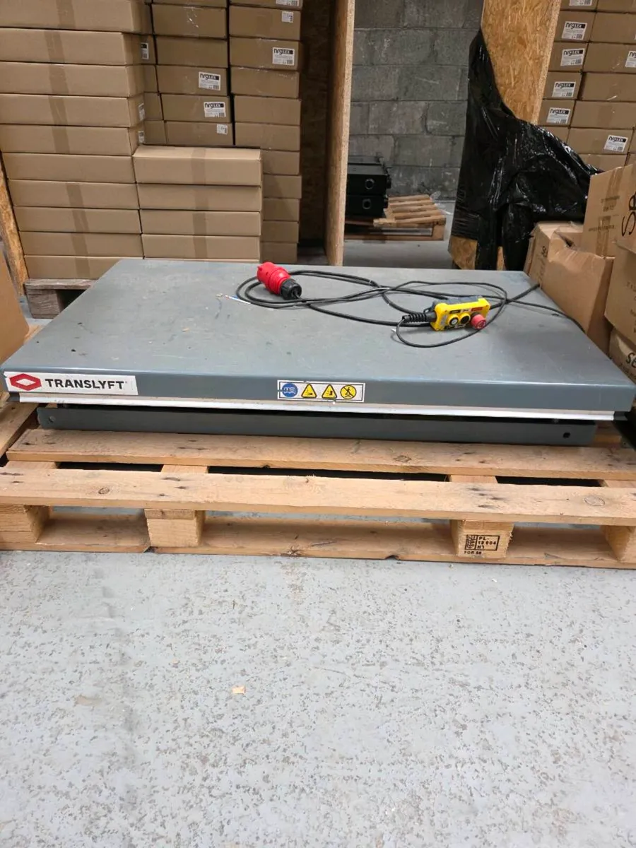 Translyft Lifting Work Bench - Image 2
