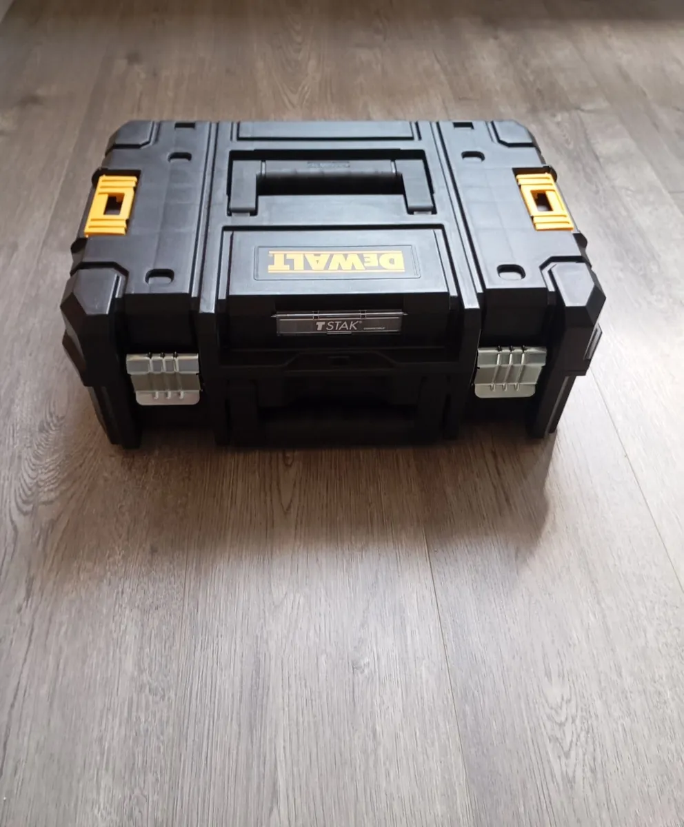 DeWalt TSTAK Storage Boxes - Image 2