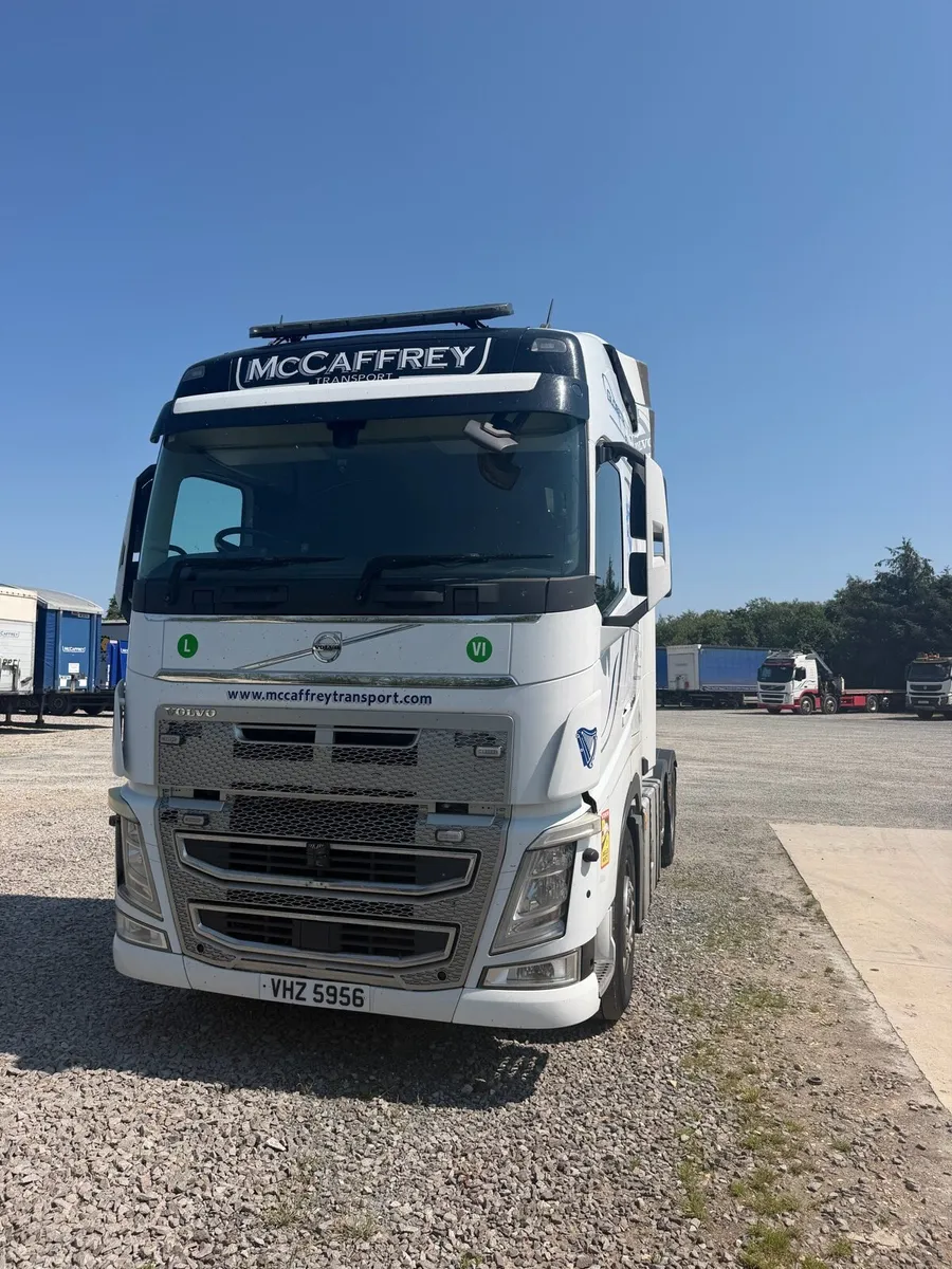 Truck - Image 2