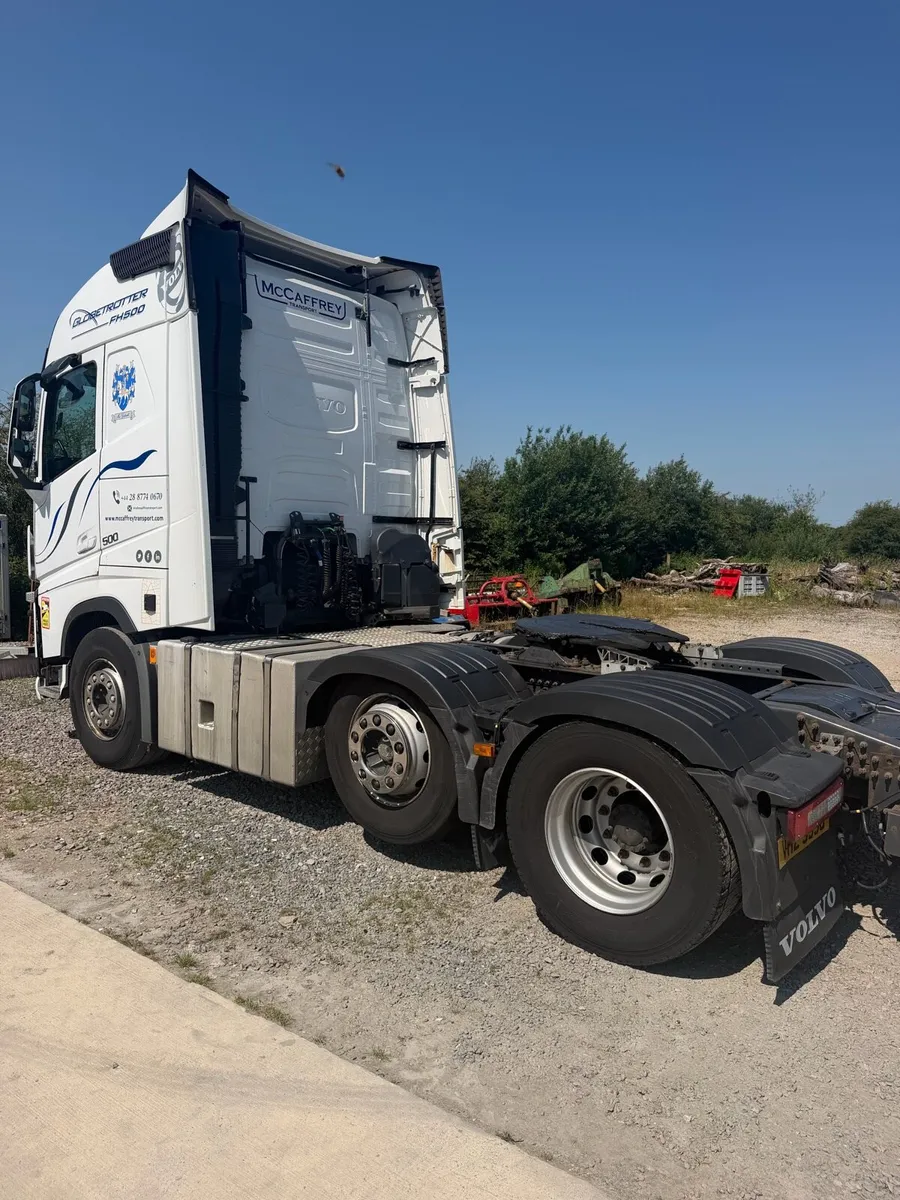 Truck - Image 3
