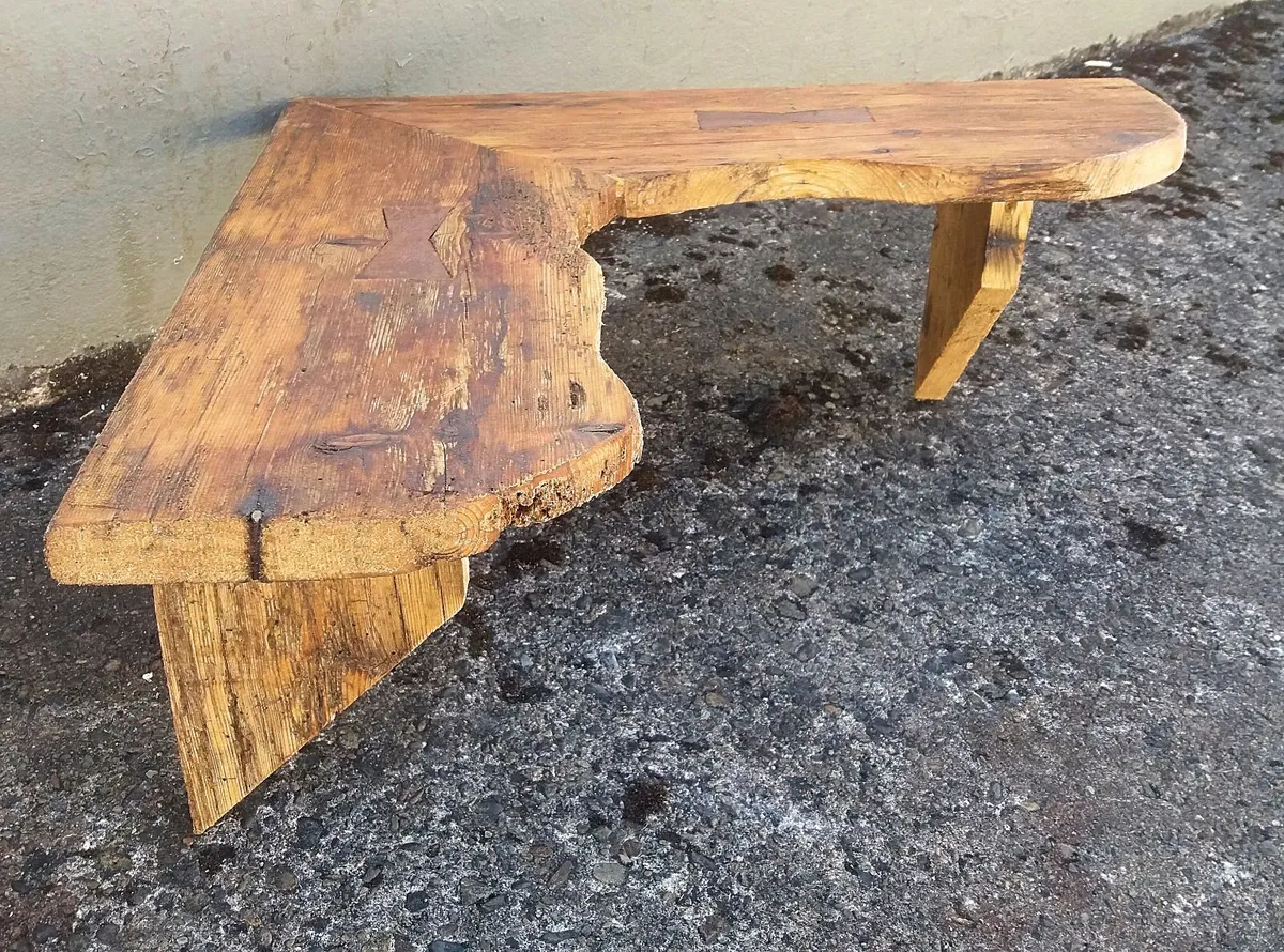 NEW Rustic Driftwood Floating Corner Shelf - Image 4
