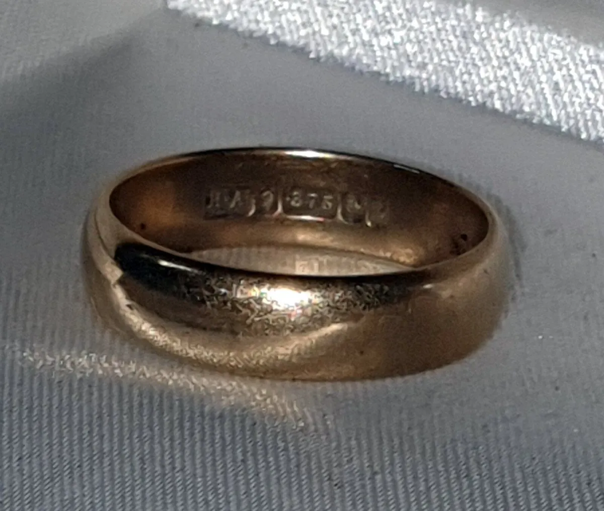 Vintage 9ct Gold Wedding Band Ring - Image 3