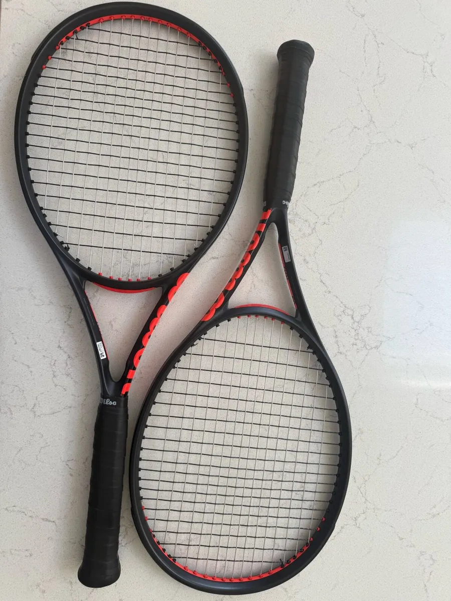 Wilson Clash 100 Pro V3.0 Racket (3) - Image 1