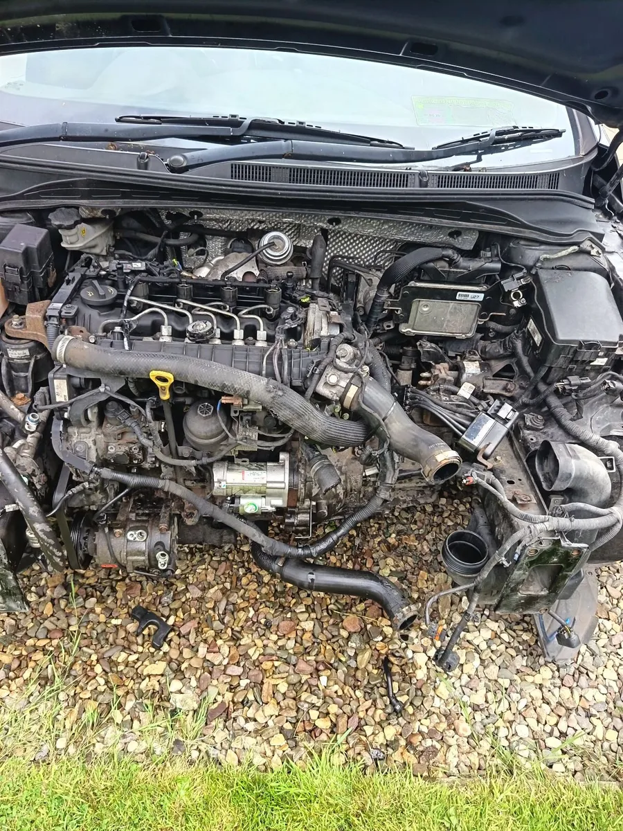 I40 Hyundai for breaking - Image 1