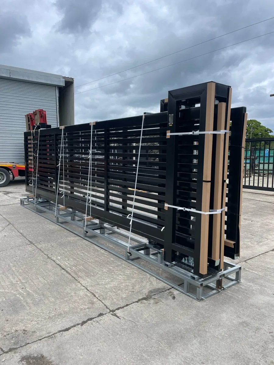 New Electric sliding gates 18ft - Image 1