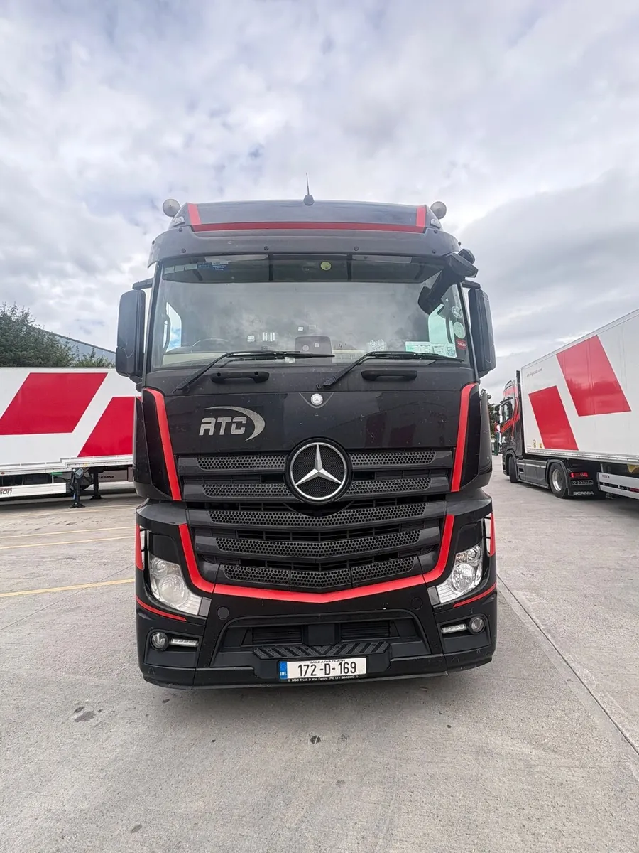 Mercedes-Benz Actros 2017 - Image 1