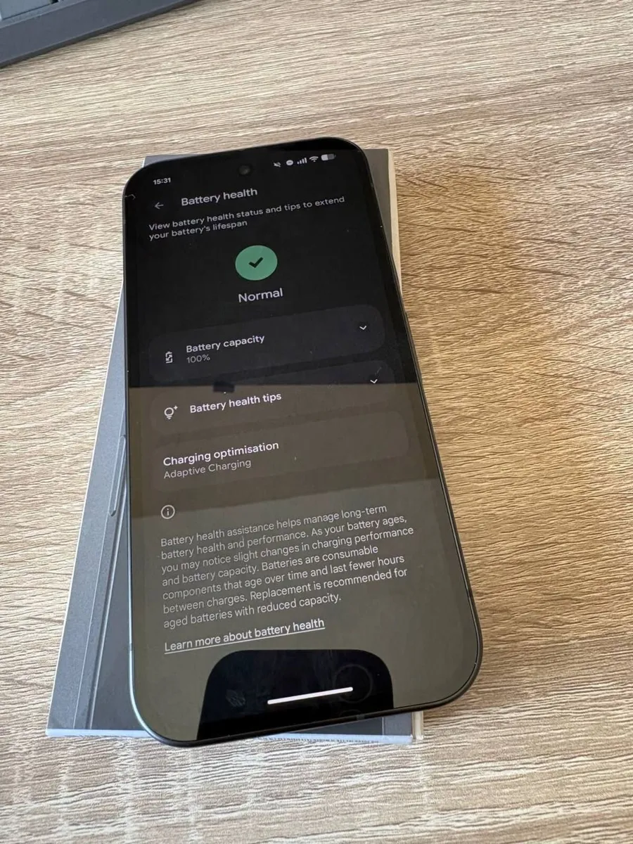 Google Pixel 10A - Like New - 128GB - Image 2