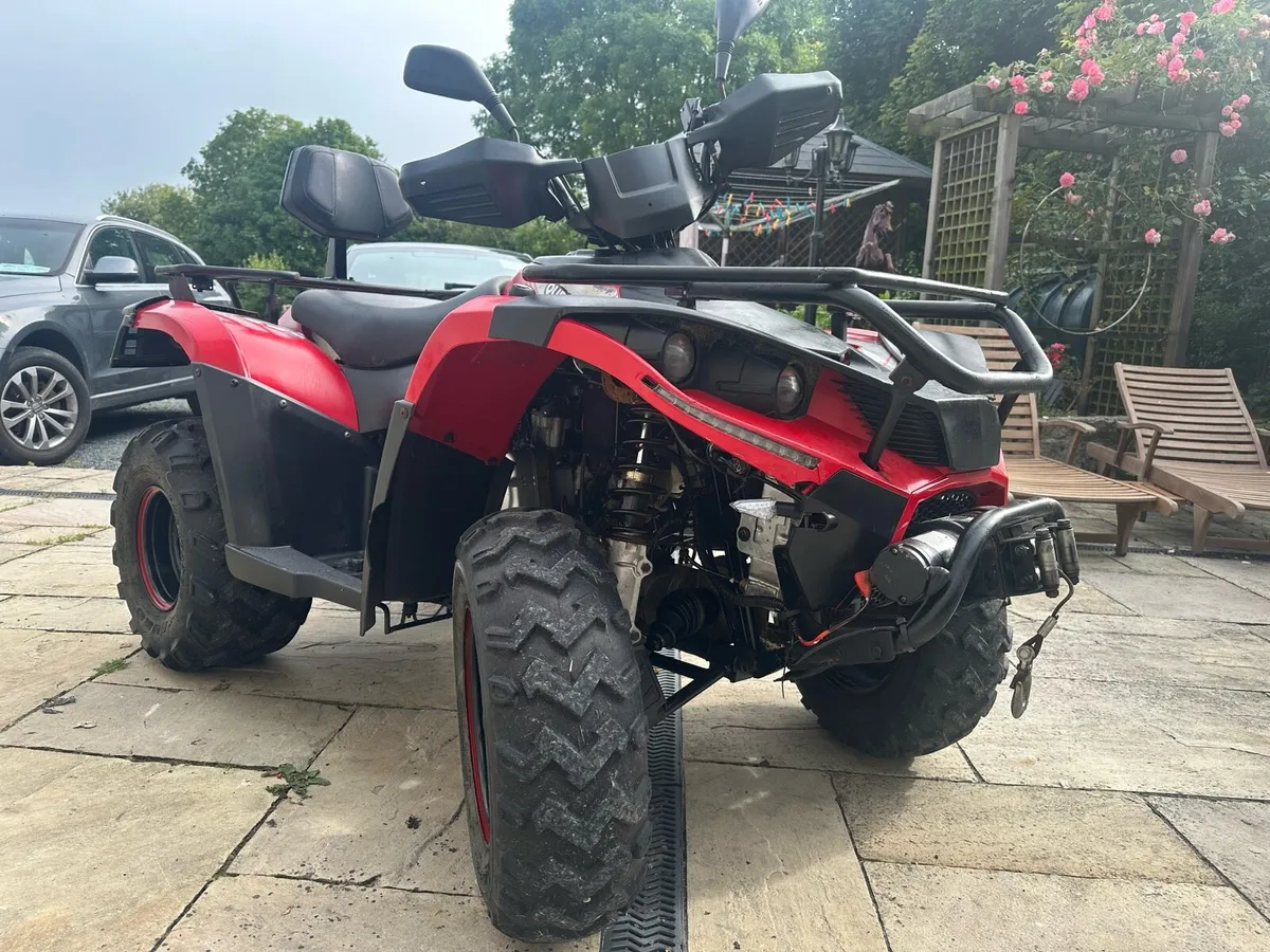 Quadzilla Linhai 300 4x4 quad - Image 1
