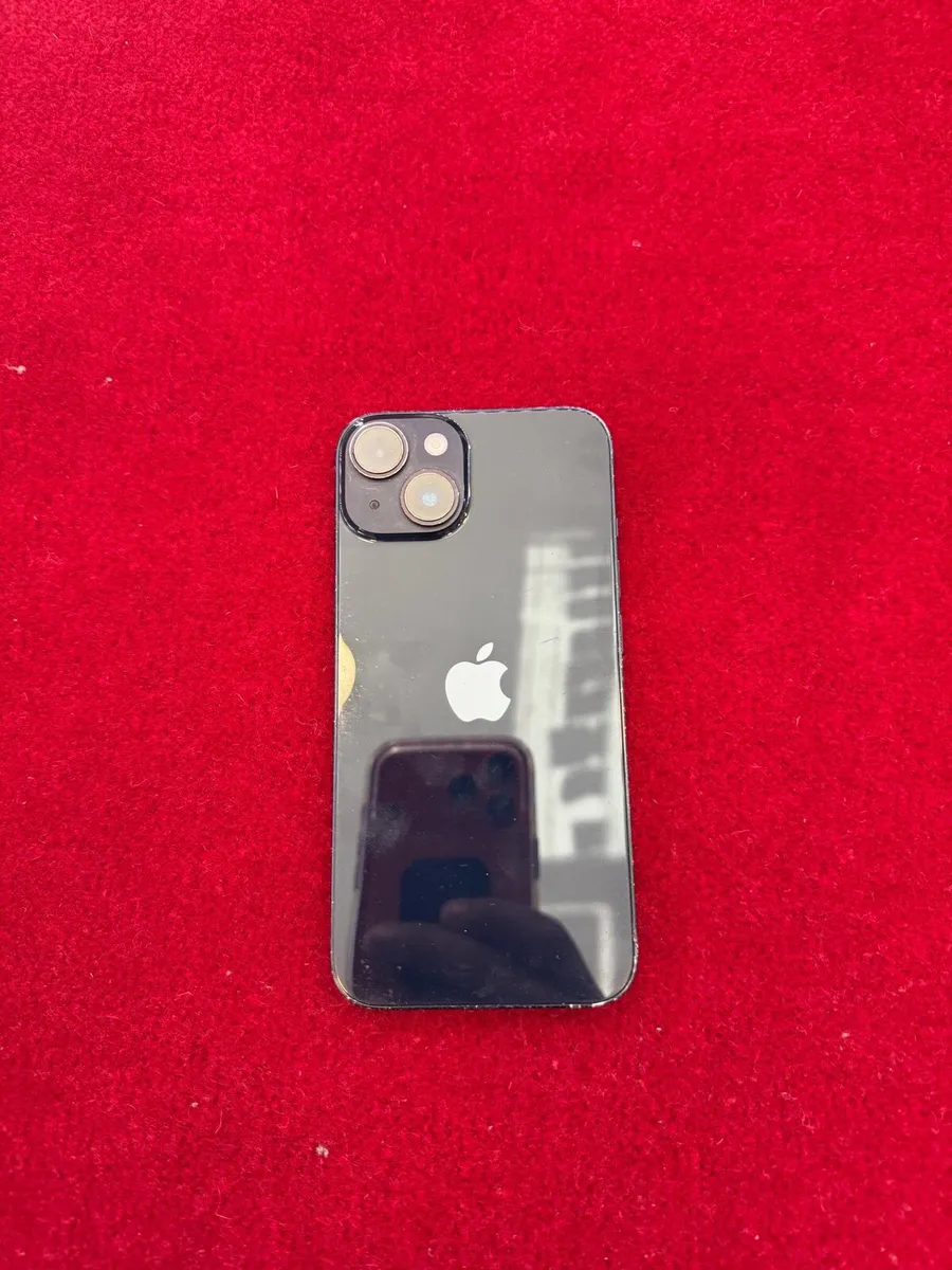 iPhone 14 - Image 3