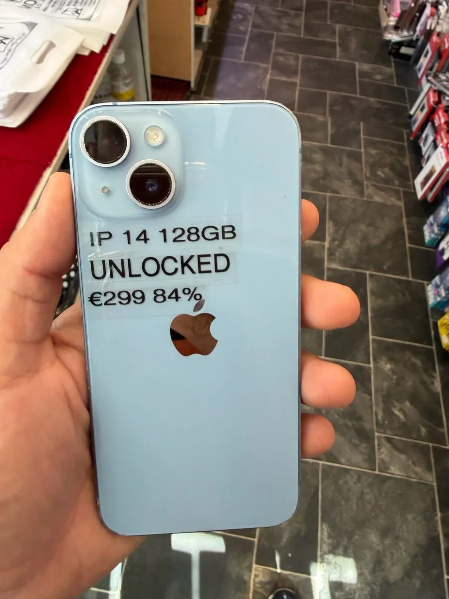 iPhone 14 - Image 1