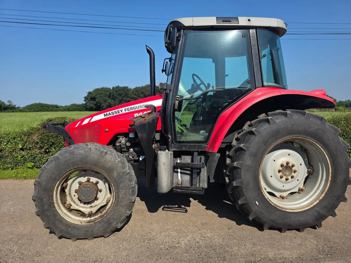 Massey Ferguson 5445 - Image 2