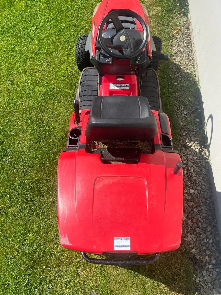 Ride-on lawnmower - Image 3