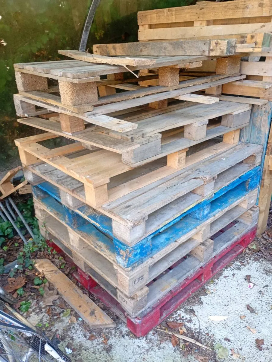 Wooden Pallets   in Swords Co Dublin free - Image 1