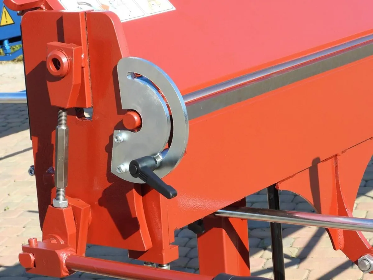 sheet metal folder RED-3200mm 160 degrees - Image 2