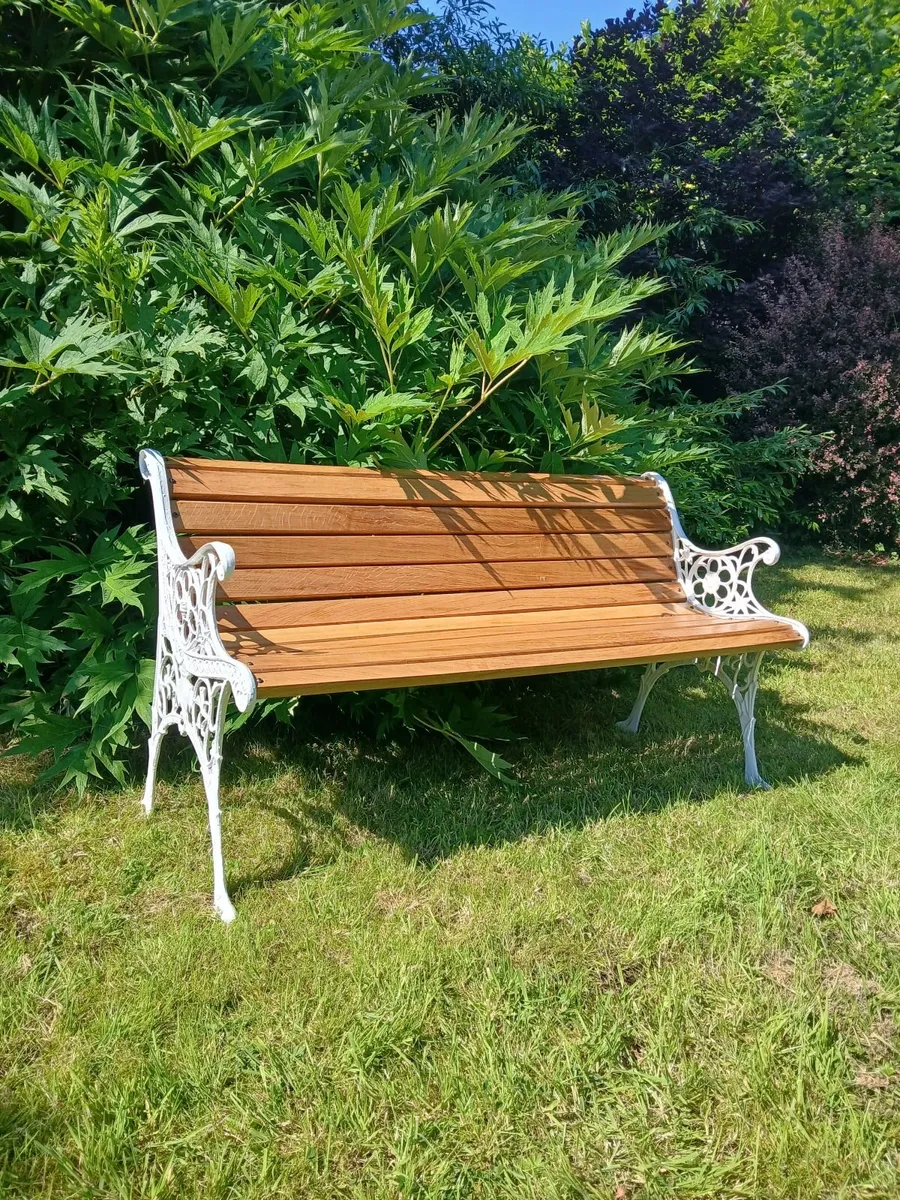 Cast iron bench - Image 1