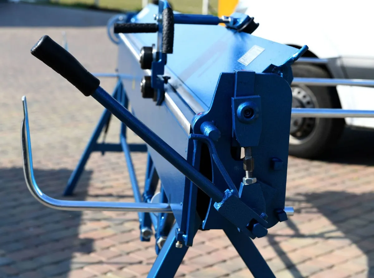 3m sheet metal folder up to 1mm of aluminium - Image 1