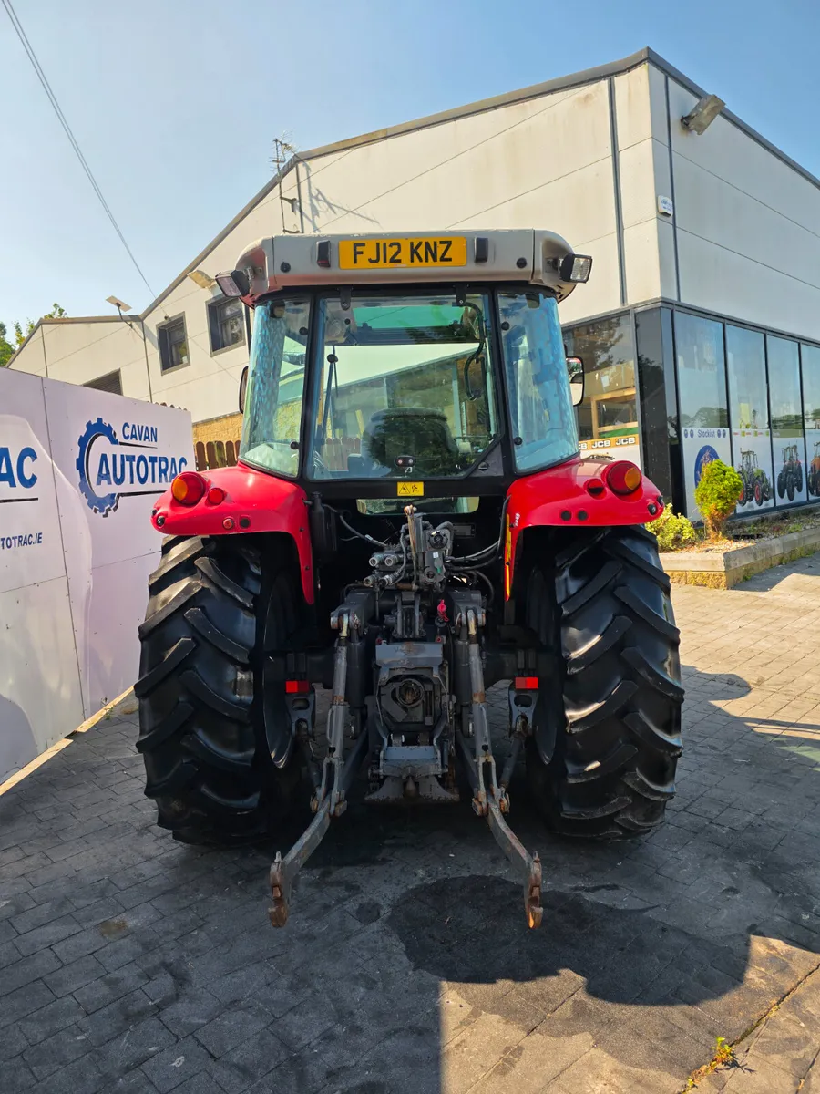 Massey Ferguson 5440 - Image 4