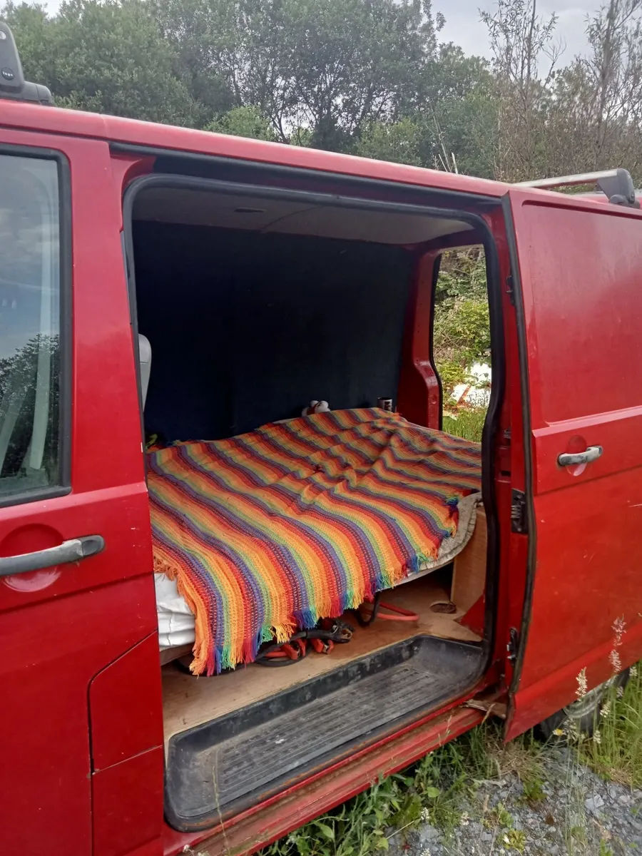 VW Transporter Day Camper Van - Image 1