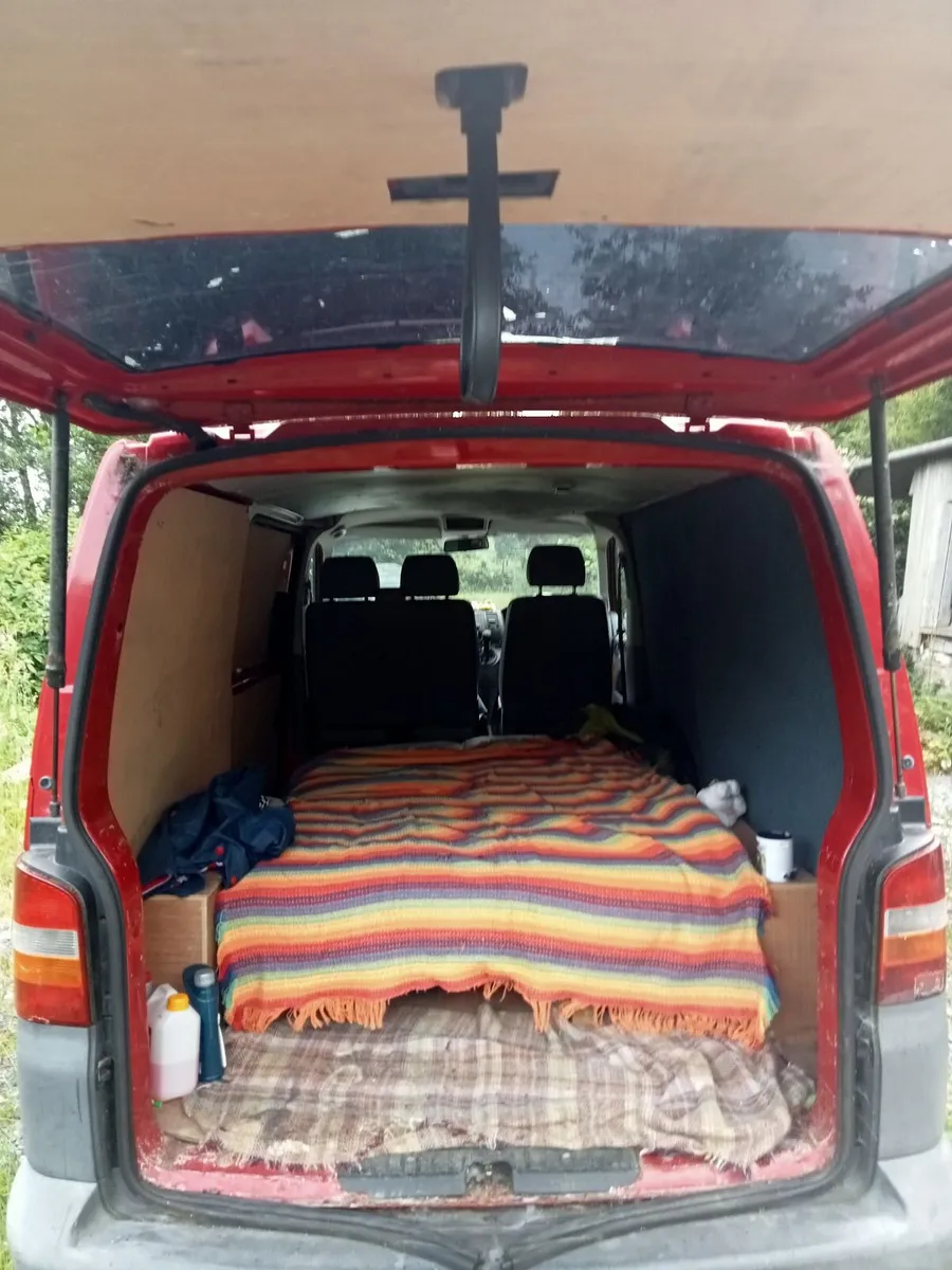 VW Transporter Day Camper Van - Image 3