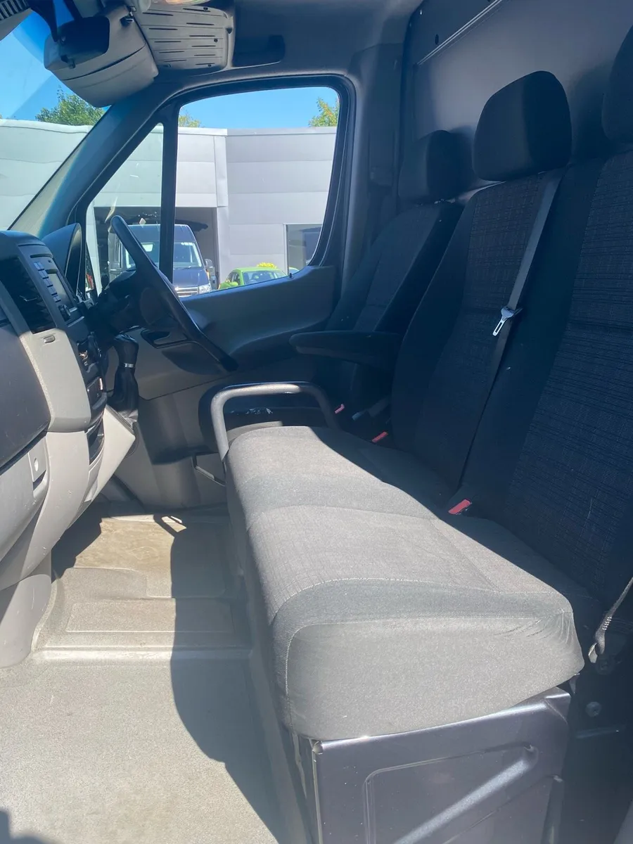 2016 Mercedes Sprinter 319 LWB 3.0 Auto - Image 4
