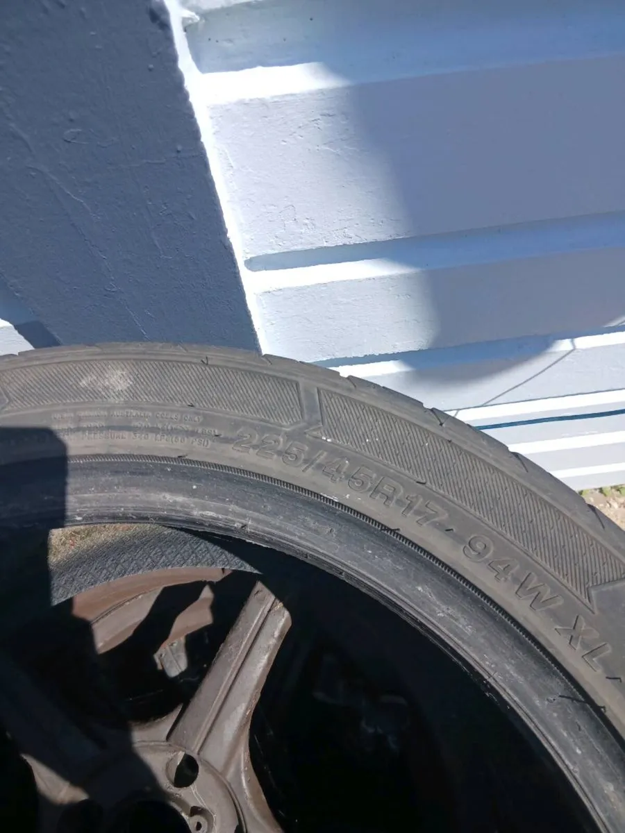 Rockblade tyres - Image 2