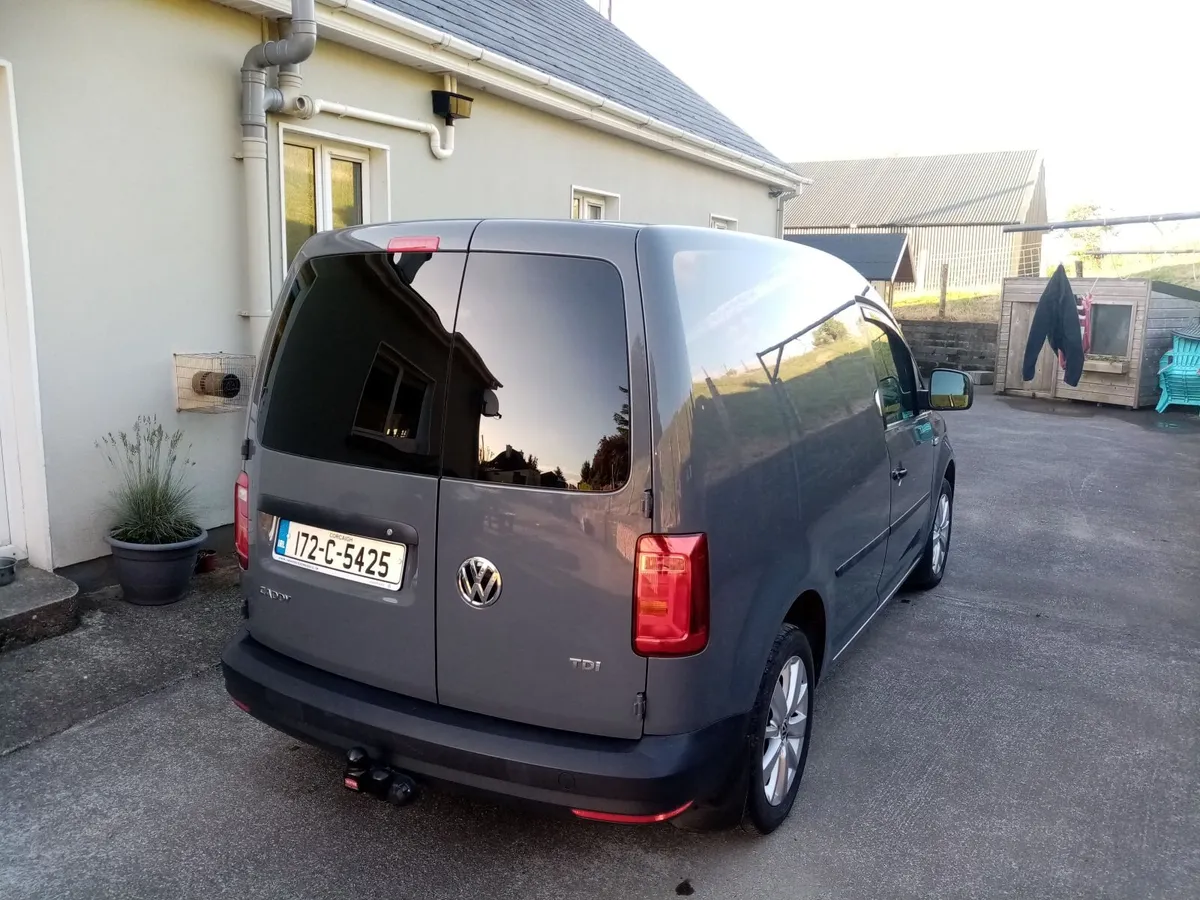 Volkswagen Caddy 2017 - Image 3
