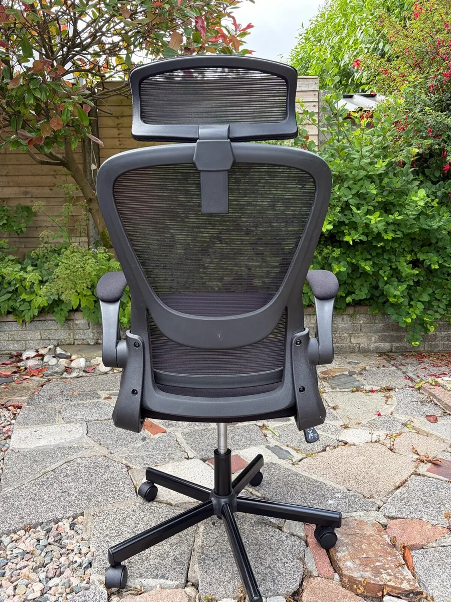 Office / Gaming chair - Image 2